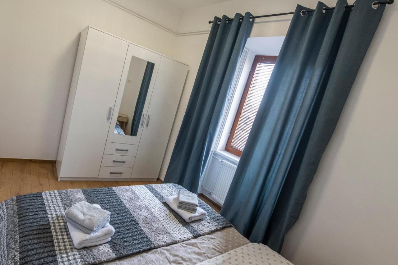 Hostel Vojnik Esterno foto